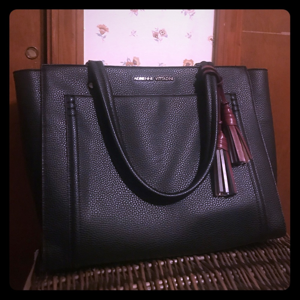 Adrianne Vitadini Bag